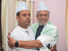 बिहार में बैट्री चालित वाहनों पर 50 % कम टैक्सः सुशील मोदी ईद की मुबारकवाद देते बिहार के उप मुख्यमंत्री सुशील कुमार मोदी