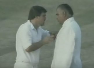 क्रिकेट में माइक गैटिंग बनाम शकूर राणा विवाद आपको याद होगा अंपायर-खिलाड़ी विवाद