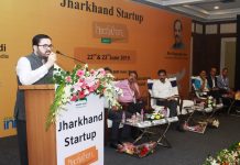 झारखंड में डॉक्टर पर हमला करने वाले 24 घंटे में गिरफ्तार होंगे एक कार्यक्रम में झारखंड के मुख्य सचिव डीके तिवारी