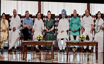 बिहार, बंगाल समेत देशभर के विपक्षी दलों में मचा है घमासान विपक्षी एकजुटताः फाइल फोटो