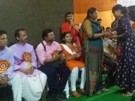 विद्यासागर सांस्कृतिक मंच ने किया मेधावी छात्रों को सम्मानित