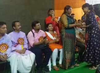 विद्यासागर सांस्कृतिक मंच ने किया मेधावी छात्रों को सम्मानित