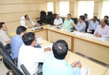 झारखंड में खनन राजस्व साढ़े चार साल में 15.70% बढ़ा झारखंड मंत्रालय में मुख्यमंत्री रघुवर दास ने उद्योग और खान एवं भूतत्व विभाग के कार्य प्रगति की समीक्षा की