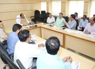 झारखंड में खनन राजस्व साढ़े चार साल में 15.70% बढ़ा झारखंड मंत्रालय में मुख्यमंत्री रघुवर दास ने उद्योग और खान एवं भूतत्व विभाग के कार्य प्रगति की समीक्षा की