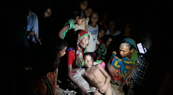 बिहार की वैसी खबरें, जिन्हें आप जरूर पढ़ना चाहेंगे बेगूसराय के नीरपुर में बलान नदी में डूबने से बालक की मौत के बाद शव देखने उमड़ी भीड़