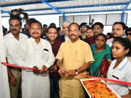 आयुष्मान भारत योजना से टी.एम.एच अस्पताल जुड़ा टीएमएच के कार्यक्रम का उद्घाटन करते झारखंड के मुख्यमंत्री रघुवर दास