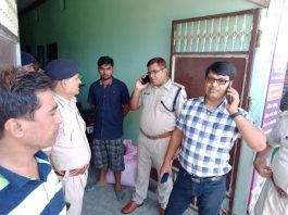 बिहार की जानने लायक खबरेंः एक ने फांसी लगाई, कहीं रुपये छीने शिवहर में इंदिरा आवास सहायक ने जहां फांसी लगाई, वहां जांच के लिए जुटे अधिकारी