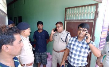 बिहार की जानने लायक खबरेंः एक ने फांसी लगाई, कहीं रुपये छीने शिवहर में इंदिरा आवास सहायक ने जहां फांसी लगाई, वहां जांच के लिए जुटे अधिकारी