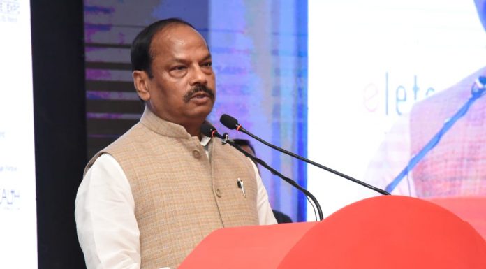 झारखंड में निजी अस्पताल के लिए निवेश करने वालों को सुविधा झारखंड के मुख्यमंत्री रघुवर दास