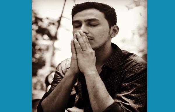 निर्माता-निर्देशक शादाब सिद्दीक़ी ने ‘जय श्री राम’ कहकर देश को दिया संदेश निर्माता-निर्देशक शादाब सिद्दीक़ी ने ‘जय श्री राम’ कहकर देश को दिया संदेश