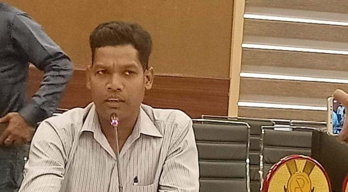 बूचड़खाने में काम करके कार्निलुइस कैसे बने पत्रकार, पढ़िये ‘निराला’ के इस लेख में