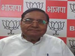 महिला सशक्तीकरण को बढ़ावा देगा केंद्रीय बजट: राजीव रंजन महिला सशक्तीकरण को बढ़ावा देने वाला है केंद्रीय बजट। उनके लिए बजट में कई प्रावधान हैं। यह कहना है बिहार भाजपा के प्रदेश उपाध्यक्ष व पूर्व विधायक राजीव रंजन का।