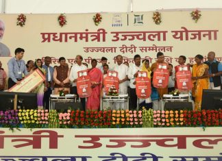 90 हजार किसानों को ‘कृषि आशीर्वाद’ की दूसरी क़िस्त दुर्गा पूजा से पहले- रघुवर दास