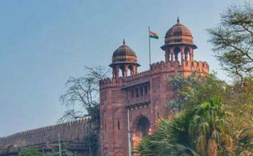 आपको बताते हैं कि दिल्ली के लाल किले की तरह बिहार में भी है लाल किला