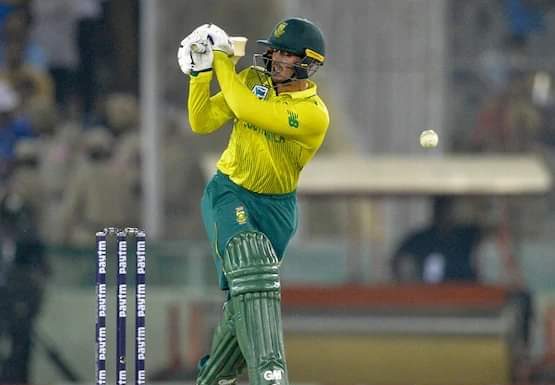 कोहली साहब, प्रयोग की कोई गुंजाईश नहीं, अब तो थोड़ा सीरियस हो जाइये कोहली साहब, प्रयोग की कोई गुंजाईश नहीं, अब तो थोड़ा सीरियस हो जाइये