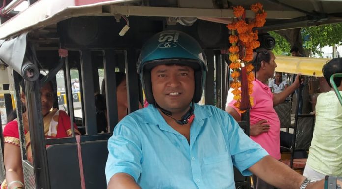 सड़क सुरक्षा जागरूकता के लिए 1000 ई रिक्शा चालकों को बाटेंगे हेलमेट