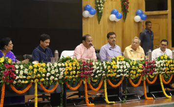 हिंदी हमारी शान है हिंदी हमारी पहचान है