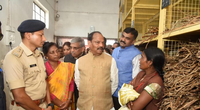 वियतनाम और चीन जाएंगे झारखंड के 10 बांस कारीगर