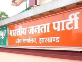 आन्तरिक कलह के बीच भाजपा के 65 पार का सपना कैसे होगा साकार… आन्तरिक कलह के बीच भाजपा के 65 पार का सपना कैसे होगा साकार...