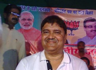 भोजपुरी के सुपरस्टार से दर्शक ऊब चुके हैँः डाक्टर सुनील फिल्म डिस्ट्रीब्यूटर डाक्टर सुनील