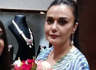पटना पहुंची बॉलीवुड स्टार प्रीति जिंटा, कहा- रूड़ी से घरेलू संबंध अभिनेत्री प्रीति जिंटा