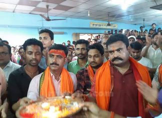 अनूठी मिसाल पेश कर रहे अदम्या अदिति गुरूकुल के रामभक्त रहमान रहमान के पटना स्थित गुरुकुल में सुंदरकांड पाठ