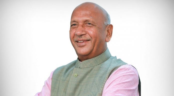 सरयू राय के बारे में जितना मैंने जाना-समझा, उसे आप भी जानें सरयू राय, झारखंड के पूर्व मंत्री, इस बार विधानसभा चुनाव में भाजपा के उम्मीदवार और मुख्यमंत्री रघुवर दास को निर्दलीय प्रत्याशी बन कर हराने वाले, काफी चर्चा में रहे हैं। क्या है उनकी खासियत और कौन-सी है उनमें खूबी कि वे ऐसा करने में कामयाब रहे, आइए जानते हैं।