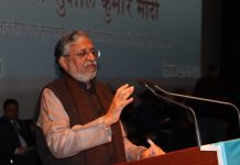 मातृभाषा में तकनीकी शिक्षा के लिए टास्क फोर्स गठित मातृभाषा में प्रायोगिक आधार पर तकनीकी शिक्षा प्रदान करने पर सरकार विचार कर रही है। सुशील कुमार मोदी ने राज्यसभा में यह मुद्दा उठाया था।