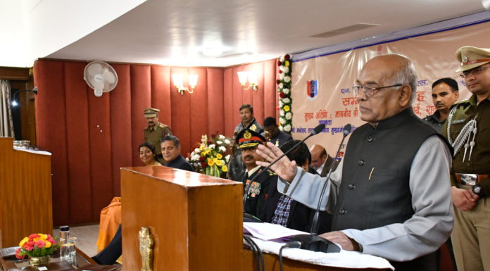 NCC और NSS का प्रशिक्षण जरूर हासिल करें देश के युवा हरियाणा के राज्यपाल सत्यदेव नारायण आर्य ने मंगलवार को एन.सी.सी. व एन.एस.एस के कैडेट्स व स्वयंसेवकों के सम्मान में आयोजित समारोह संबोधित किया