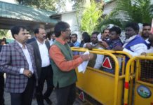 झारखंड के मुख्यमंत्री हेमंत सोरेन ने सुनी फरियादियों की पीड़ा जनता की समस्याएं सुनते झारखंड के मुख्यमंत्री हेमंत सोरेन