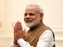 नरेंद्र मोदी का सही कदम, सांसद फंड से राजनीति में शुचिता असंभव Lockdown की मियाद 3 मई तक बढ़ा दी गयी है। कोरोना की लड़ाई में अतिरिक्त सतर्कता बरतने की आवश्यकता है। हफ्ते भर लाकडाउन की सख्ती से पालन कराया जाएगा।