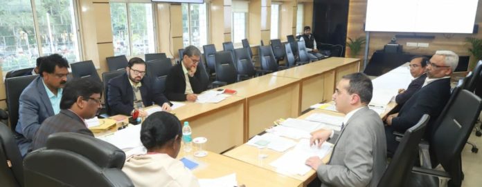 मुख्यमंत्री हेमंत सोरेन ने झारखंड मंत्रालय में कई विभागों की समीक्षा की