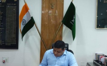 बोकारो के होटलों में 244 कमरों को उपायुक्त ने अधिग्रहित किया बोकारो में जिला आपदा प्रबंधन प्राधिकार बोकारो मुकेश कुमार ने होचल के कमरों को कोरोना के मद्देनजर अधिग्रहित किया