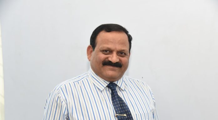 एसोसिएशन आफ इंडिपेंडेंट स्कूल्स ने शिक्षकों की छुट्टी की मांग रखी एसोसिएशन आफ इंडिपेंडेंट स्कूल्स, बिहार के अध्यक्ष डा. सीबी सिंह