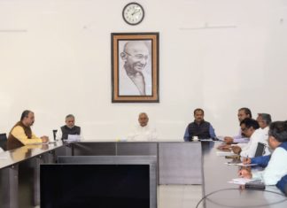 राशन कार्डधारी परिवारों को बिहार में एक माह का राशन मुफ्त राशन कार्डधारी परिवारों को बिहार में एक माह का राशन मुफ्त। नीतीश कुमार ने की घोषणा