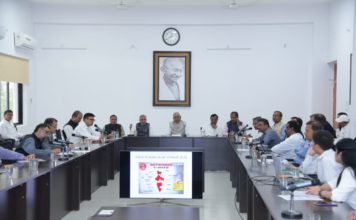 कोरोना वायरस का कोहराम, बिहार-यूपी में स्कूल-कालेज बंद कोरोना वायरस से पैदा होने वाले खतरे के मद्देनजर नीतीश कुमार ने की बैठक