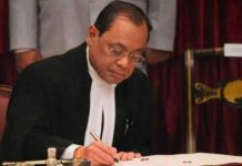 इंदिरा गांधी ने भी सुप्रीम कोर्ट के एक जज को राज्यसभा भेजा था इंदिरा गांधी ने भी सुप्रीम कोर्ट के रिटायर्ड जज को राज्यसभा बेजा था, अब रंजन गोगोई की आलोचना हो रही है