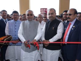 नीतीश कुमार की दो टूक- हम वोट के चक्कर में नहीं रहते नीतीश कुमार ने मधेपुरा में कर्पूरी ठाकुर के नाम पर बने मेडिकल कालेज एवं अस्पताल का उद्घाटन किया