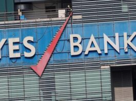 YES BANK को उबारने में SBI कहीं खुद डूब न जाए ! YES BANK की एक शाखा का प्रतीकात्मक चित्र