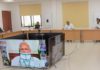 बिहार के बाहर फंसे छात्रों को वापस लाने के लिए नियम बदलेः नीतीश बिहार के बाहर फंसे छात्रों को वापस लाने के लिए नियम बदलने की मांग राज्य के मुख्यमंत्री नीतीश कुमार ने प्रधानमंत्री नरेंद्र मोदी से की है। वे पीएम के साथ वीडियो कान्फेंसिंग में बोल रहे थे।