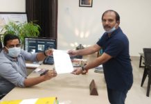 कृषि व उद्योग के काम 20 अप्रैल से लॉक डाउन से मुक्त रहेंगे कृषि व उद्योग के काम 20 अप्रैल से लॉक डाउन से मुक्त रहेंगे। इस बारे में बोकारो के उपायुक्त मुकेश कुमार ने अधिकारियों के साथ बैठक की।