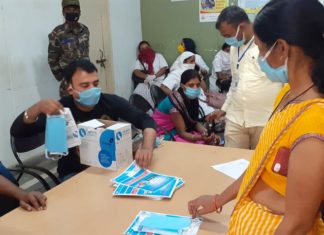 कोरोना से तबाही, बिहार में 277 तो झारखंड में 84 मरीज कोरोना पॉजिटिव 2 और मामले उजागर होने के बाद वाराणसी जिले में अब तक कोरोना संक्रमण के 60 (पॉजिटिव) केस हो गए हैं। इसे लेकर प्रशासन सतर्क है।