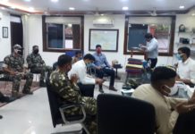 सीआरपीएफ के हवाले हुआ रांची का हिंदपीढ़ी इलाका रांची के उपायुक्त राय महिमापत रे की अध्यक्षता में केन्द्रीय रिजर्व पुलिस बल (सीआरपीएफ) के प्रतिनिधियों के साथ बैठक हुई।