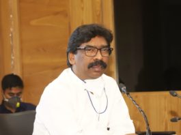 झारखंड के निवासी हों या दूसरे राज्य के, कोई भी पैदल न जाये CM हेमंत सोरेन का संकल्प है कि राज्य सरकार श्रमिकों के अधिकार से समझौता नहीं करेगी। CM हेमंत सोरेन ने कहा कि राष्ट्रीय सुरक्षा हमारी सर्वोच्च प्राथमिकता है।