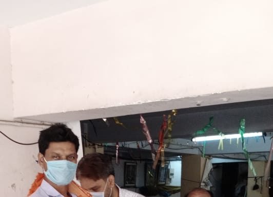 सांस्कृतिक पुनर्निर्माण मिशन की ओर से बांटी गई राहत सामग्री सांस्कृतिक पुनर्निर्माण मिशन की ओर से जरूरतमंदों के बीच राहत सामग्री का वितरण किया गया। यह कोलकाता की साहित्यिक संस्था है।