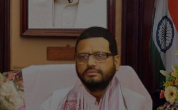 पूर्व केंद्रीय मंत्री मतंग सिंह ने दिया आइसोलेशन वार्ड का आफर पूर्व केंद्रीय मंत्री मतंग सिंह ने अनूठी पहल की है। उन्होंने अपने हास्पिटल को आइसोलेशन वार्ड वार्ड बनाने का राज्य सरकार को आफर दिया है।