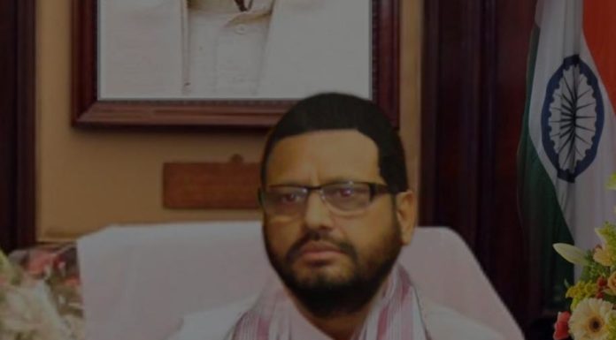 पूर्व केंद्रीय मंत्री मतंग सिंह ने दिया आइसोलेशन वार्ड का आफर पूर्व केंद्रीय मंत्री मतंग सिंह ने अनूठी पहल की है। उन्होंने अपने हास्पिटल को आइसोलेशन वार्ड वार्ड बनाने का राज्य सरकार को आफर दिया है।
