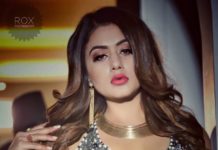 नेपाली एक्ट्रेस शिल्पा पोखरेल कर रही हैं भोजपुरी सिनेमा में डेब्यू नेपाली एक्ट्रेस शिल्पा पोखरेल का जय शम्भू से प्रदीप पांडेय चिंटू संग भोजपुरी में डेब्यू कर रही हैं। वह कई सुपरहिट फिल्में कर चुकी हैं।