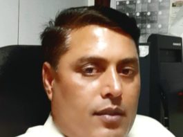 कोरोना संकट और 20 लाख करोड़ रुपये का आर्थिक पैकेज कोरोना संकट को लेकर प्रधानमंत्री द्वारा 20 लाख करोड़ रुपये के पैकेज का किसको क्या फायदा मिलेगा। यह पैसा कहां से आएगा, यह झिज्ञासा सबके मन में है। आज ही वित्तमंत्री इस बारे में विस्तार से बताने वाली हैं। इस बारे में विस्तार से बता रहे हैं आर्थिक मामलों की समझ रखने वाले संजय पाठक