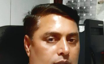 कोरोना संकट और 20 लाख करोड़ रुपये का आर्थिक पैकेज कोरोना संकट को लेकर प्रधानमंत्री द्वारा 20 लाख करोड़ रुपये के पैकेज का किसको क्या फायदा मिलेगा। यह पैसा कहां से आएगा, यह झिज्ञासा सबके मन में है। आज ही वित्तमंत्री इस बारे में विस्तार से बताने वाली हैं। इस बारे में विस्तार से बता रहे हैं आर्थिक मामलों की समझ रखने वाले संजय पाठक